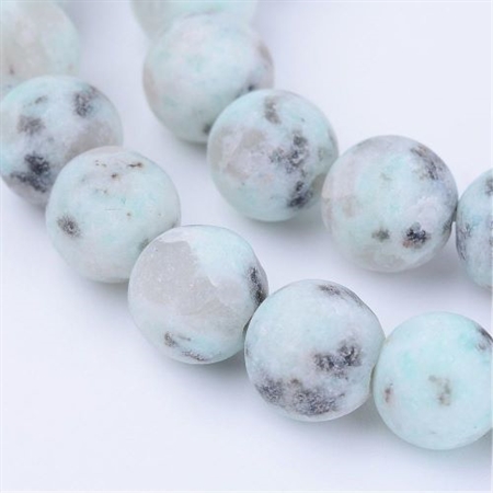 8 mm. natulig, frostet, Jasper/kiwi streng