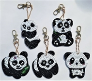 5 diamant nøgleringe med pandaer