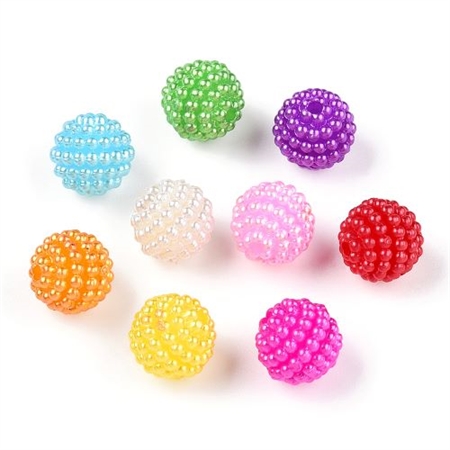 200 ensfarvede perler med knopper. 10 mm.