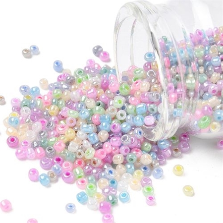 3 mm. ass. skinnende, pastelfarvede glasperler, 50 g