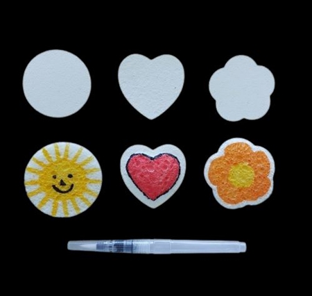 30 stk. trylle papir + vandpen. 10 stk. af hver figur